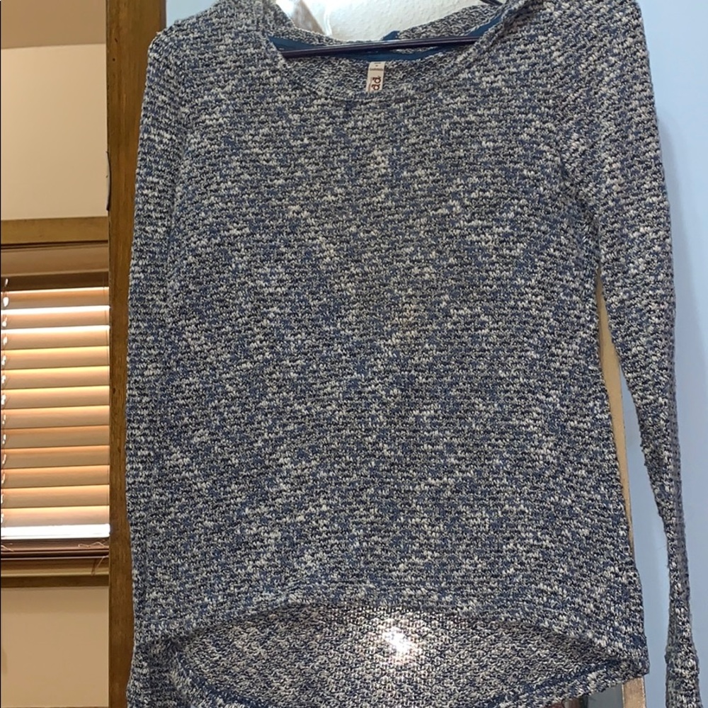 Pullover Sweater - Picture 2 of 4